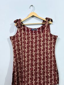 Women Mahroon Kurti